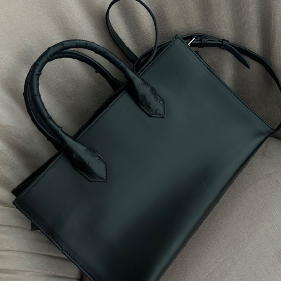 RARE BALENCIAGA all ostrich trim tote - Picture 8 of 9